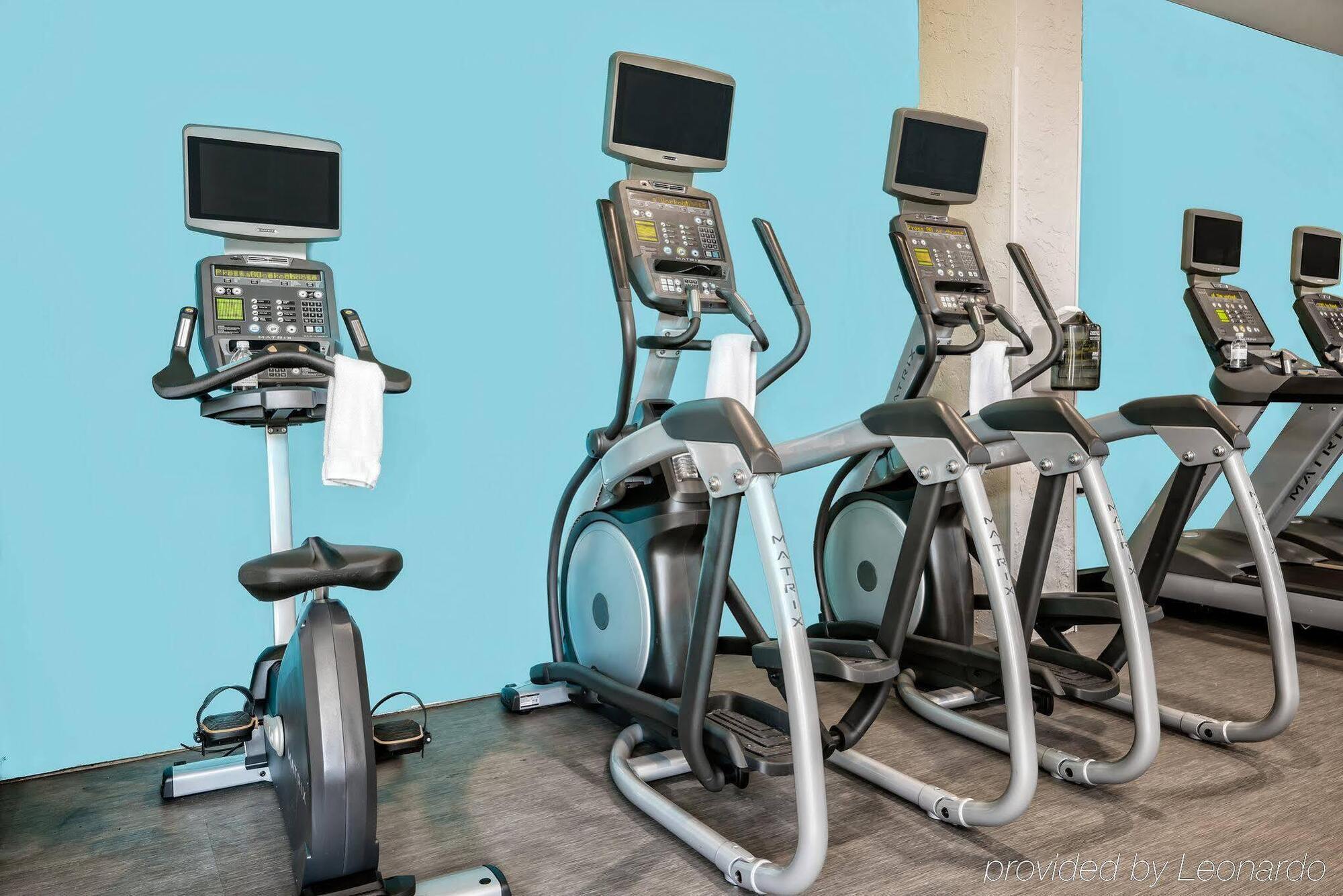 Crowne Plaza Suites Houston - Near Sugar Land Екстер'єр фото